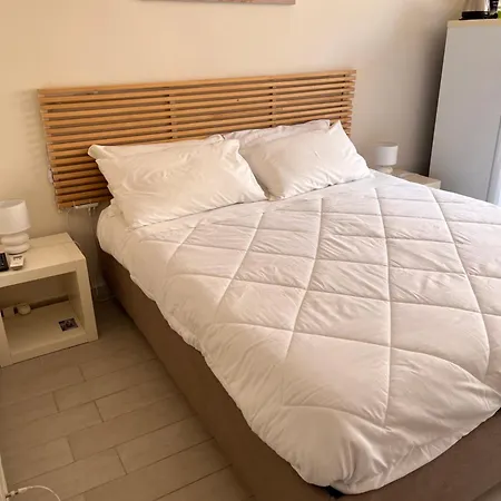 Ashur Mondello Aparthotel Palermo