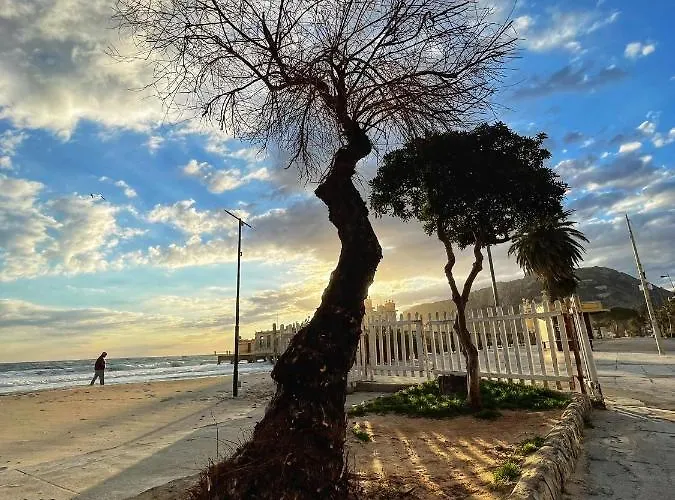 Ashur Mondello Ξενοδοχείο με διαμερίσματα