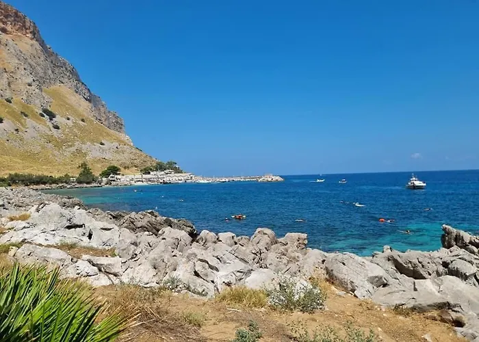 Ξενοδοχείο με διαμερίσματα Ashur Mondello Παλέρμο