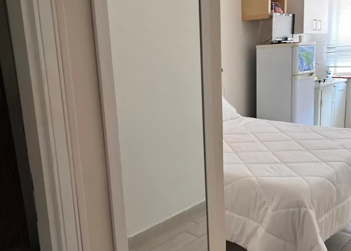 Ξενοδοχείο με διαμερίσματα Ashur Mondello Παλέρμο