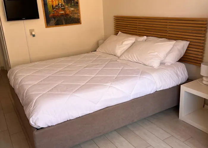 Ashur Mondello 3* Παλέρμο