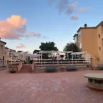Ashur Mondello Aparthotel 2*